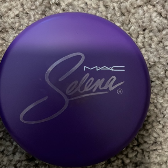 MAC Cosmetics Selena Collector Techno Cumbia Blush Duo - Picture 4 of 7